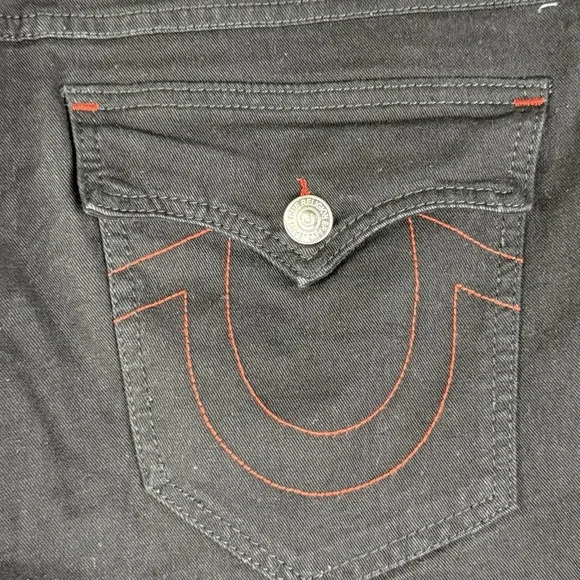 True Religion Ricky Relaxed Straight Leg Shorts Black Red Bred Men's 38 NEW‎ NWT